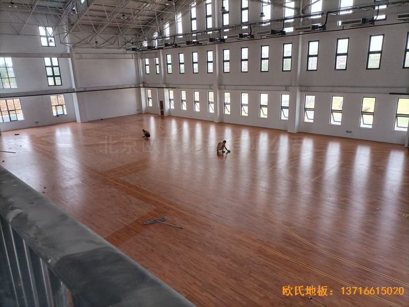 ���K���w�\(y��n)��·�W(xu��)У�\(y��n)��(d��ng)ľ�ذ尲�b����