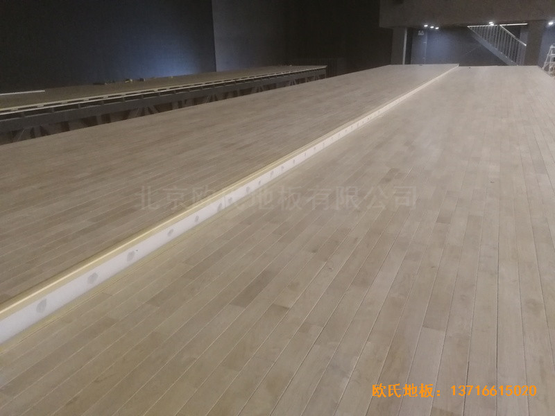 �ӱ��е�ƽһ���������_�w��ľ�ذ���O(sh��)����5