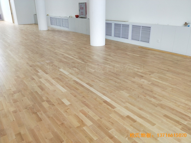 ɽ���L(zh��ng)ұ�ߺ���Դ�\(y��n)��(d��ng)�^�\(y��n)��(d��ng)ľ�ذ尲�b����4