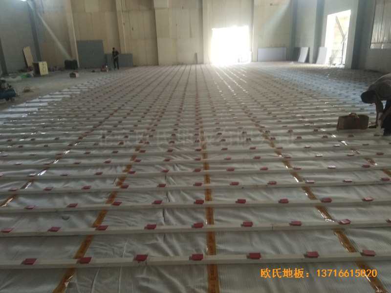 山西長治雙創(chuàng)夢工廠籃球體育地板施工案例1