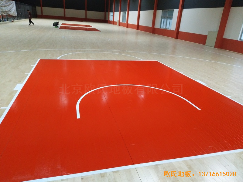 江蘇南通如東縣藍(lán)球樂園運(yùn)動(dòng)地板鋪裝案例0