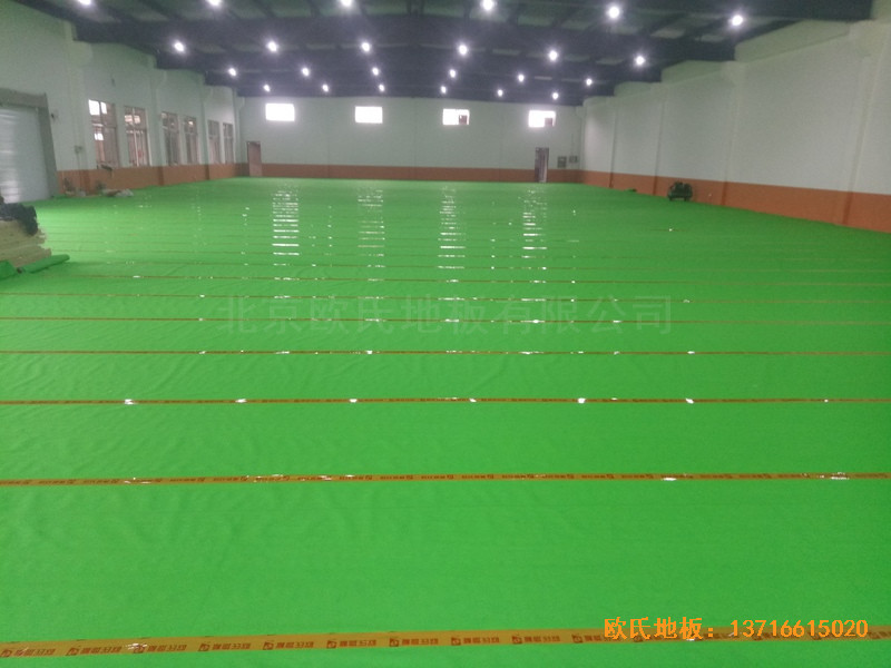 鹽城大豐區(qū)籃球館體育木地板安裝案例2