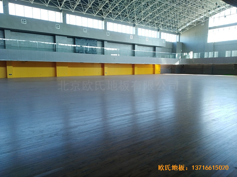 北大附屬益田實(shí)驗(yàn)學(xué)校體育館運(yùn)動(dòng)地板施工案例0