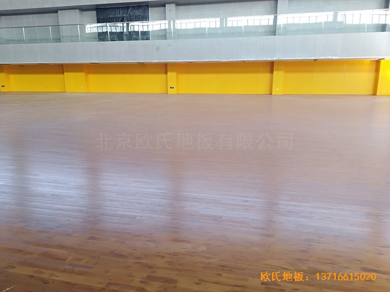 北大附屬益田實(shí)驗(yàn)學(xué)校體育館運(yùn)動(dòng)地板施工案例3
