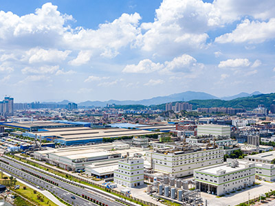 大面积的厂房仓库