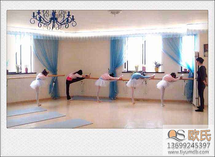 8�N���ɻ�ȱ�Č��I(y��)�赸�ҵĻ��A(ch��)�����O(sh��)��